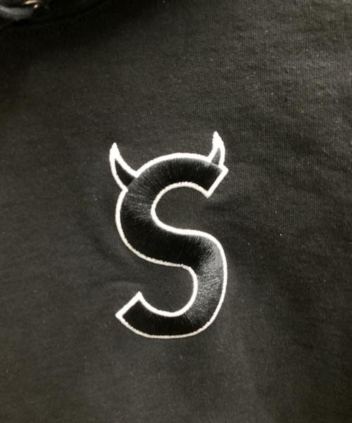 SUPREME（シュプリーム）Supreme (シュプリーム) 22AW S LOGO HOODED SWEATSHIRT / S ロゴ フーディー スウェットシャツ / ツノロゴ ブラック サイズ:Sの古着・服飾アイテム