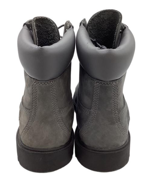 Timberland（ティンバーランド）Timberland (ティンバーランド) 6 IN BASIC CONTRAST BOOT / A2GPT グレー サイズ:26cmの古着・服飾アイテム