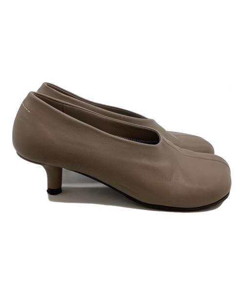 MM6 Maison Margiela（エムエムシックスメゾンマルジェラ）MM6 Maison Margiela (エムエムシックスメゾンマルジェラ) アナトミックヒールパンプス　S59WL0103 ベージュ サイズ:37の古着・服飾アイテム