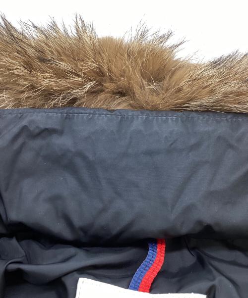 MONCLER（モンクレール）MONCLER (モンクレール) ダウンジャケット / A20914138025 / CLUNY / クラニー / コヨーテファー ブラック サイズ:1の古着・服飾アイテム