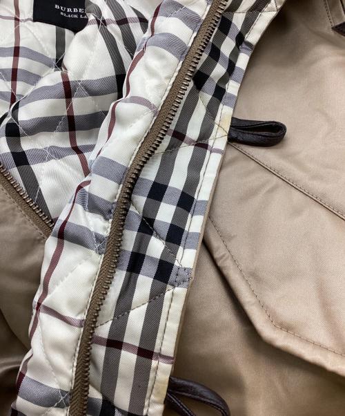 BURBERRY BLACK LABEL（バーバリーブラックレーベル）BURBERRY BLACK LABEL (バーバリーブラックレーベル) N-3Bタイプフライトジャケット / BMP38-719-43 ベージュ サイズ:Lの古着・服飾アイテム