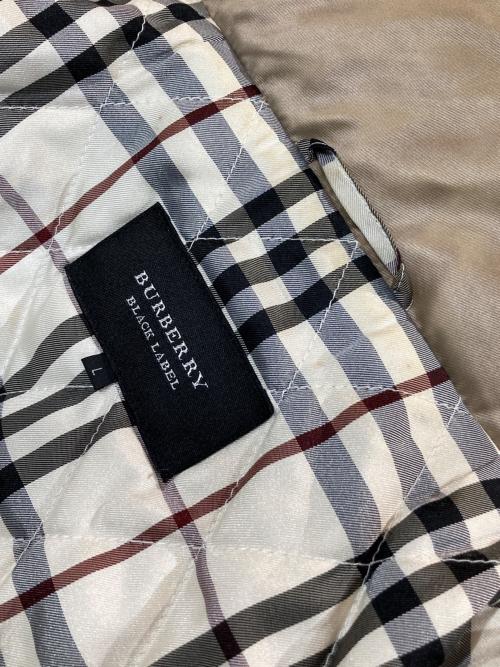 BURBERRY BLACK LABEL（バーバリーブラックレーベル）BURBERRY BLACK LABEL (バーバリーブラックレーベル) N-3Bタイプフライトジャケット / BMP38-719-43 ベージュ サイズ:Lの古着・服飾アイテム