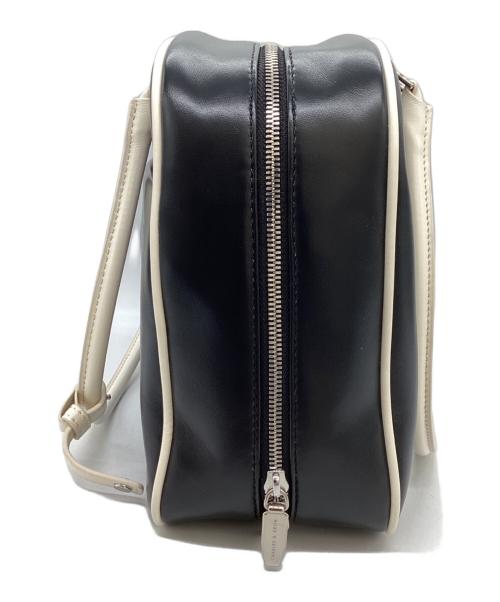 CHARLES & KEITH（チャールズアンドキース）CHARLES & KEITH (チャールズアンドキース) ラージシアンナ ボウリングバッグ / 30671861 ブラックの古着・服飾アイテム