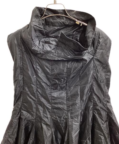 JUNYA WATANABE COMME des GARCONS（(ジュンヤワタナベ コムデギャルソン）JUNYA WATANABE COMME des GARCONS (ジュンヤワタナベ コムデギャルソン) 再構築キルティングワンピース / JD-O061 ブラック サイズ:Sの古着・服飾アイテム