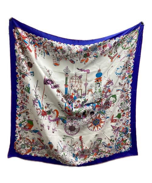 HERMES（エルメス）HERMES (エルメス) スカーフ カレ90 La Folle Parade ホワイト×ブルーの古着・服飾アイテム