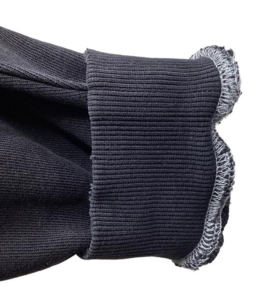 X-LARGE（エクストララージ）X-LARGE (エクストララージ) OLD ENGLISH BLEACHED HOODED SWEATSHIRT / 101234012005 グレー サイズ:Lの古着・服飾アイテム