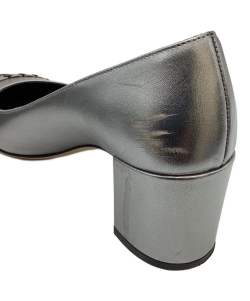 Salvatore Ferragamo（サルヴァトーレ フェラガモ）Salvatore Ferragamo (サルヴァトーレ フェラガモ) AVELLA パンプス　16287 シルバー サイズ:6 1/2の古着・服飾アイテム