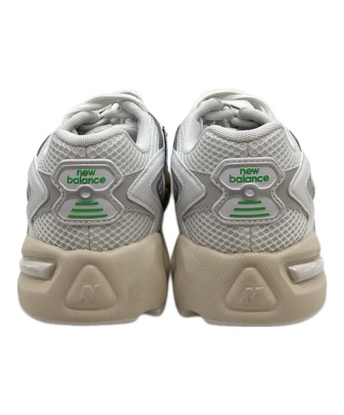 NEW BALANCE（ニューバランス）NEW BALANCE (ニューバランス) ローカットスニーカー / ML725CF  ホワイト サイズ:24.5cmの古着・服飾アイテム