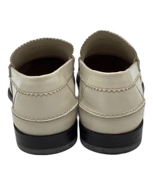 GUCCI（グッチ）GUCCI (グッチ) ビットローファー　286771 ホワイト サイズ:7 1/2の古着・服飾アイテム
