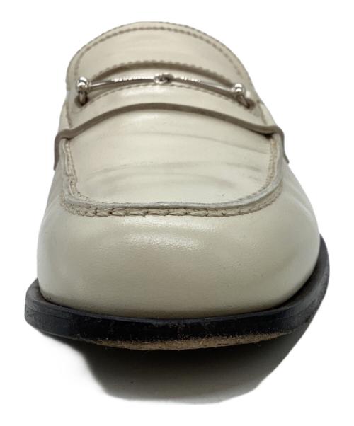 GUCCI（グッチ）GUCCI (グッチ) ビットローファー　286771 ホワイト サイズ:7 1/2の古着・服飾アイテム