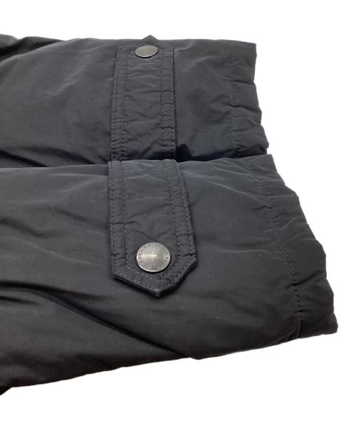 BURBERRY BLACK LABEL（バーバリーブラックレーベル）BURBERRY BLACK LABEL (バーバリーブラックレーベル) BURBERRY BLACK LABEL ファー付きダウンジャケット / D1F22-221-09 ブラック サイズ:LLの古着・服飾アイテム