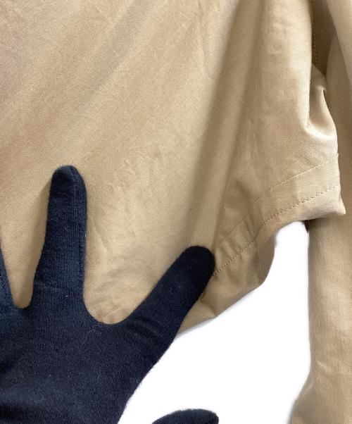 AURALEE（オーラリー）AURALEE (オーラリー) FINX POLYESTER BIG TRENCH COAT / フィンクスポリエステルビッグトレンチコート A20SC01FP 20SS ベージュ サイズ:3の古着・服飾アイテム