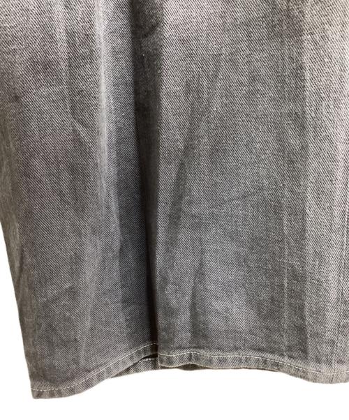 Graphpaper（グラフペーパー）Graphpaper (グラフペーパー) タックデニムパンツ　/　GL203-40161B-27 グレー サイズ:不明の古着・服飾アイテム
