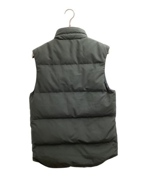 CANADA GOOSE（カナダグース）CANADA GOOSE (カナダグース) GARSON VEST（ギャルソンベスト）/ 4151M グレー サイズ:Sの古着・服飾アイテム
