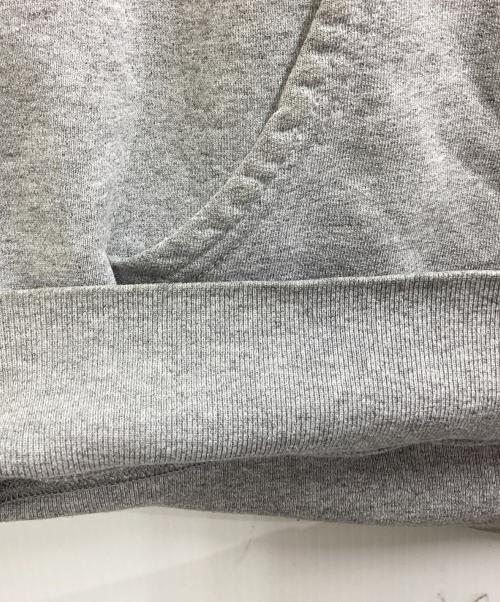 SUPREME（シュプリーム）SUPREME (シュプリーム) Small Box Zip Up Sweatshirt / 19SS グレー サイズ:Mの古着・服飾アイテム