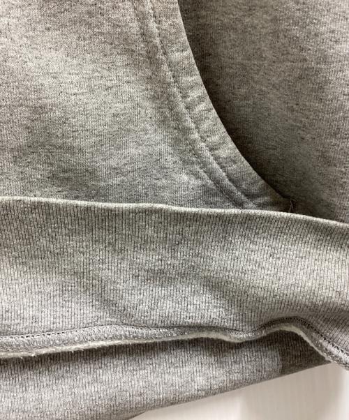 SUPREME（シュプリーム）SUPREME (シュプリーム) Small Box Zip Up Sweatshirt / 19SS グレー サイズ:Mの古着・服飾アイテム