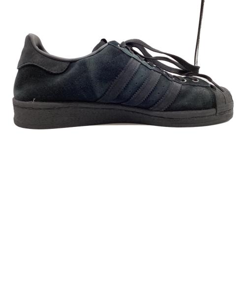adidas（アディダス）adidas (アディダス) song for the mute (ソングフォーザミュート) Superstar 82　/　JP7676 ブラック サイズ:26.5cmの古着・服飾アイテム
