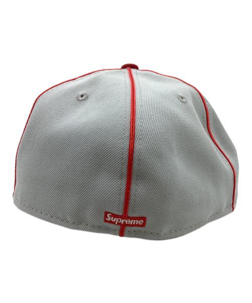 SUPREME（シュプリーム）Supreme  (シュプリーム) New Era  (ニューエラ) Piping Script Logo Cap / パイピングスクリプトロゴニューエラキャップ / 25SS レッド×ホワイト サイズ:7 1/4の古着・服飾アイテム