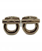 Salvatore Ferragamoサルヴァトーレ フェラガモ）の古着「ガンチーニカフス」｜シルバー