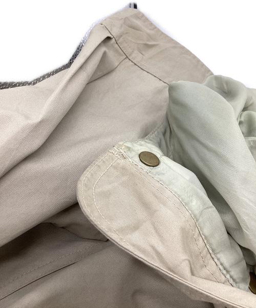 Eddie Bauer（エディーバウアー）Eddie Bauer (エディーバウアー) マウンテンパーカー ベージュ サイズ:Mの古着・服飾アイテム