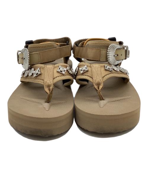 suicoke（スイコック）suicoke (スイコック) TOGA ARCHIVES (トーガアーカイブス) 別注 TONO ウエスタンメタル ストラップサンダル / TC31-AJ502 / 23SS ベージュ サイズ:24cmの古着・服飾アイテム