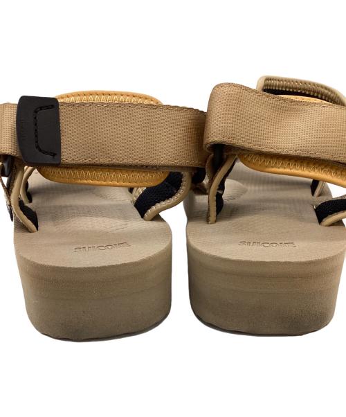 suicoke（スイコック）suicoke (スイコック) TOGA ARCHIVES (トーガアーカイブス) 別注 TONO ウエスタンメタル ストラップサンダル / TC31-AJ502 / 23SS ベージュ サイズ:24cmの古着・服飾アイテム
