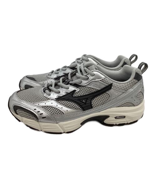 MIZUNO（ミズノ）MIZUNO (ミズノ) EMMI (エミ) MXR / レトロランニングシューズ / D1GA245106 シルバー サイズ:23.5cmの古着・服飾アイテム