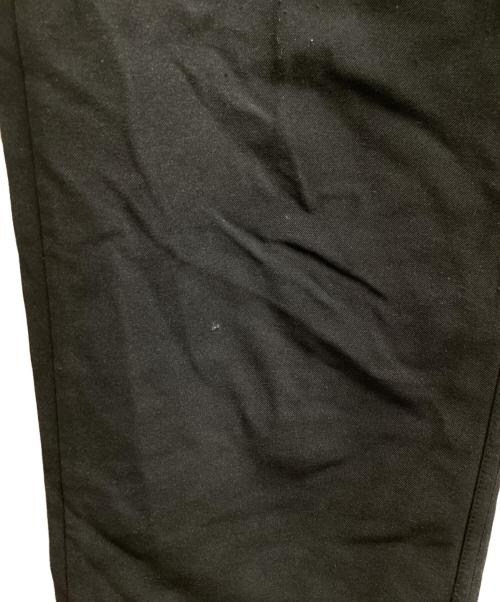 ISSEY MIYAKE（イッセイミヤケ）ISSEY MIYAKE (イッセイミヤケ) ナイロン ストレッチ ストレート パンツ　IM12FF058 ブラック サイズ:2の古着・服飾アイテム