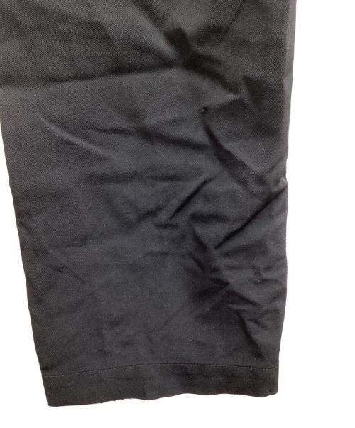 ISSEY MIYAKE（イッセイミヤケ）ISSEY MIYAKE (イッセイミヤケ) ナイロン ストレッチ ストレート パンツ　IM12FF058 ブラック サイズ:2の古着・服飾アイテム