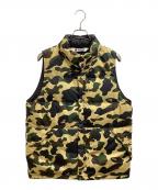 A BATHING APEアベイシングエイプ）の古着「CAMO DOWN VEST」｜ベージュ×ブラック