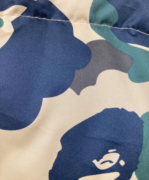 A BATHING APE（アベイシングエイプ）A BATHING APE (アベイシングエイプ) CAMO DOWN VEST ベージュ×ブラック サイズ:Lの古着・服飾アイテム