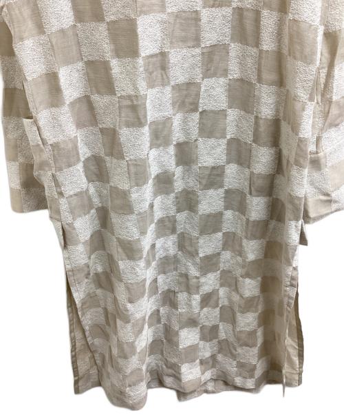 tiit tokyo（ティートトウキョウ）tiit tokyo (ティートトウキョウ) ガウンコート アイボリー サイズ:36の古着・服飾アイテム