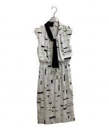 Pinky & Dianne（ピンキーアンドダイアン）の古着「ノースリーブワンピース / 031-4240780」｜ホワイト