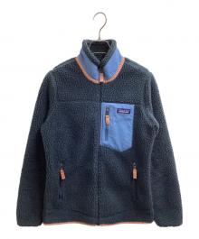 Patagonia（パタゴニア）の古着「CLASSIC RETRO-X JACKET　/　23074FA19」｜ネイビー