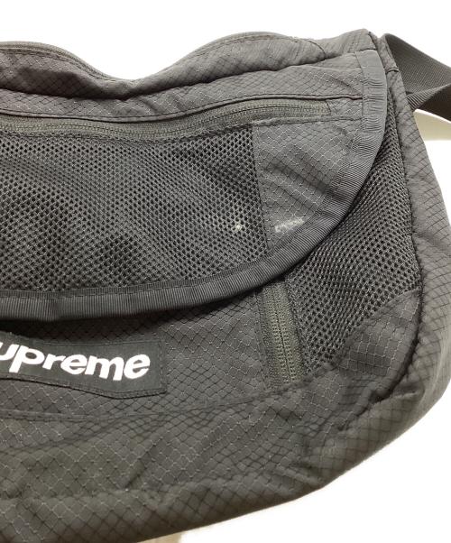 SUPREME（シュプリーム）Supreme (シュプリーム) Small Messenger Bag ブラックの古着・服飾アイテム