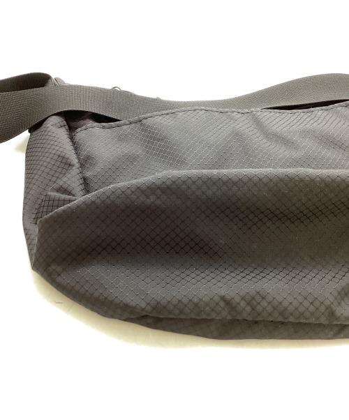 SUPREME（シュプリーム）Supreme (シュプリーム) Small Messenger Bag ブラックの古着・服飾アイテム