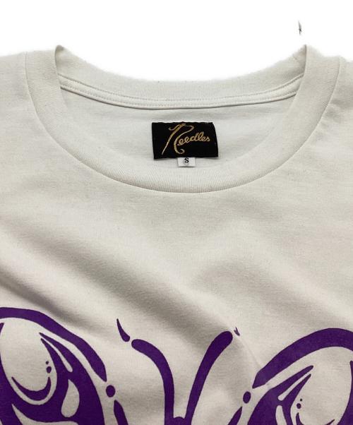 Needles（ニードルズ）Needles (ニードルズ) ロゴプリント Tシャツ ブラック サイズ:Sの古着・服飾アイテム