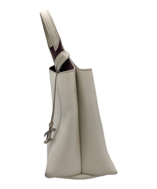 TOD'S（トッズ）TOD'S (トッズ) 2WAYバッグ / FLORIDA DOUBLE MINI / フロリダダブルミニ / XBWAPAA9100 アイボリーの古着・服飾アイテム