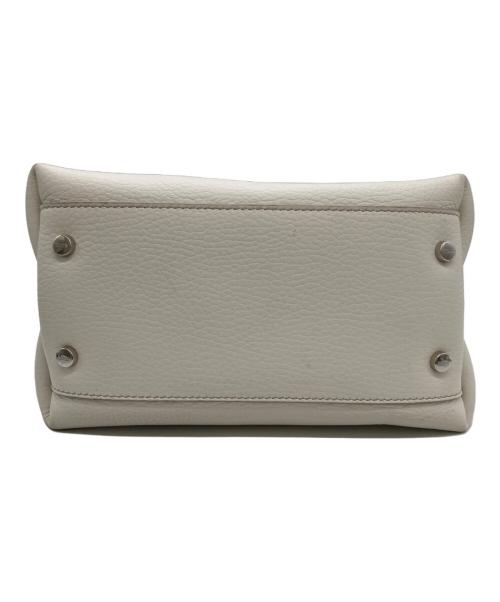 TOD'S（トッズ）TOD'S (トッズ) 2WAYバッグ / FLORIDA DOUBLE MINI / フロリダダブルミニ / XBWAPAA9100 アイボリーの古着・服飾アイテム