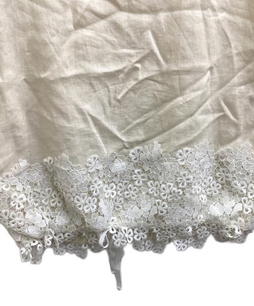 BEARDSLEY（ビアズリー）BEARDSLEY (ビアズリー) 裾レースリネンノースリーブブラウス / BEZ1041604A0004 / 24SS ベージュ サイズ:Freeの古着・服飾アイテム