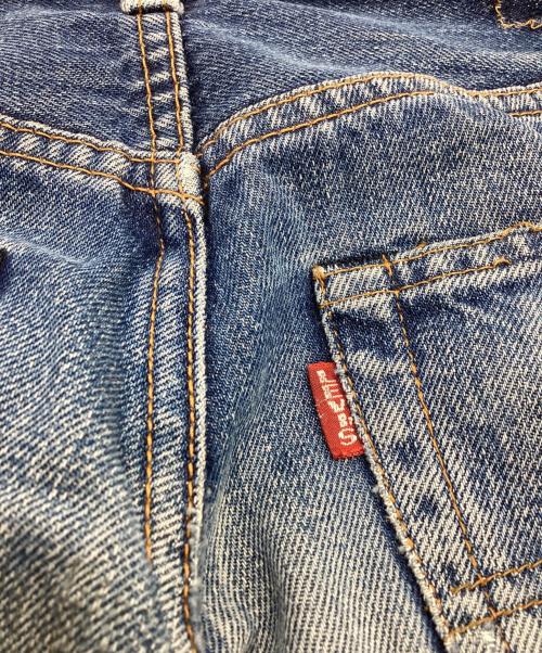 LEVI'S（リーバイス）LEVI'S (リーバイス) デニムパンツ インディゴ サイズ:W30×L36の古着・服飾アイテム