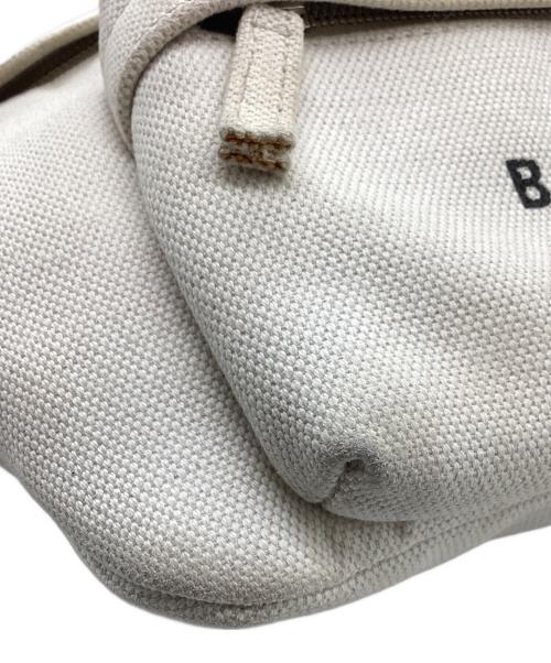 BALENCIAGA（バレンシアガ）BALENCIAGA (バレンシアガ) Everyday Canvas Belt Bag / 552375 / 9210 V 568008 ホワイト サイズ:-の古着・服飾アイテム