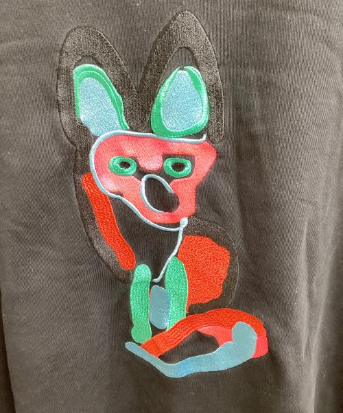 maison kitsune（メゾンキツネ）MAISON KITSUNE (メゾンキツネ) EMBROIDERED CREW SWEAT / EU00351KM0015 ブラック サイズ:-の古着・服飾アイテム