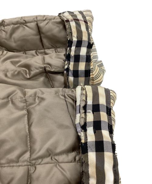 BURBERRY BLACK LABEL（バーバリーブラックレーベル）BURBERRY BLACK LABEL (バーバリーブラックレーベル) ファー付ダウンジャケット　/　BMP11-725-43 ゴールド サイズ:Mの古着・服飾アイテム