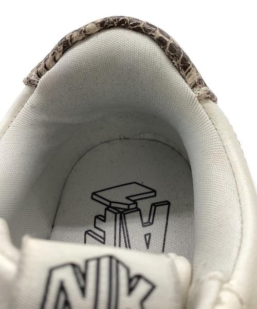 NIKE（ナイキ）NIKE (ナイキ) GS Dunk Low ホワイト×グレー サイズ:24の古着・服飾アイテム