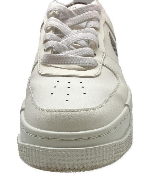 NIKE（ナイキ）NIKE (ナイキ) GS Dunk Low ホワイト×グレー サイズ:24の古着・服飾アイテム