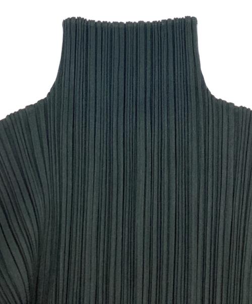 PLEATS PLEASE（プリーツプリーズ）PLEATS PLEASE (プリーツプリーズ) プリーツハイネックカットソー　/　PP63-JK205 グリーン サイズ:3の古着・服飾アイテム