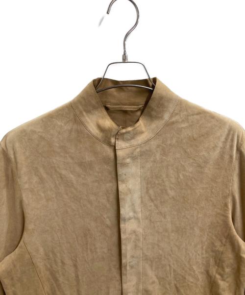 ARMANI COLLEZIONI（アルマーニ コレツィオーニ）ARMANI COLLEZIONI (アルマーニ コレツィオーニ) スエードレザーシャツ ベージュ サイズ:48の古着・服飾アイテム