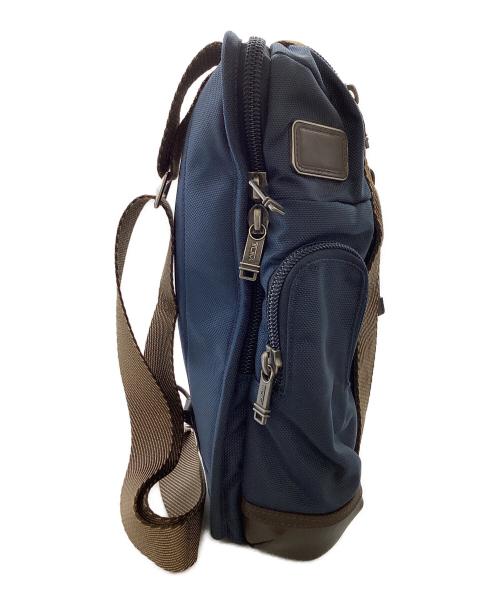 TUMI（トゥミ）TUMI (トゥミ) Alpha Bravo Monterey Sling ネイビーの古着・服飾アイテム