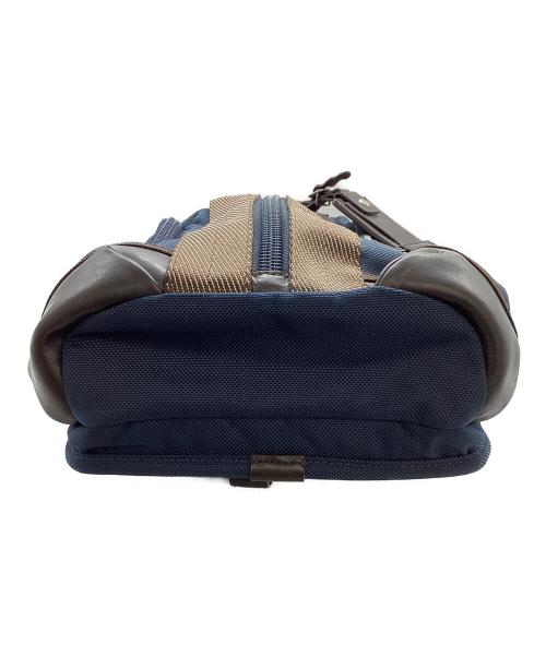 TUMI（トゥミ）TUMI (トゥミ) Alpha Bravo Monterey Sling ネイビーの古着・服飾アイテム